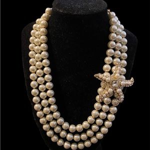 Amrita Singh 3 strand faux pearl necklace